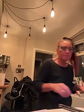 Snapshot of Angel-LinaX chatting on 15, 2, 2026 Angel-LinaX online show from 15, 2, 2026