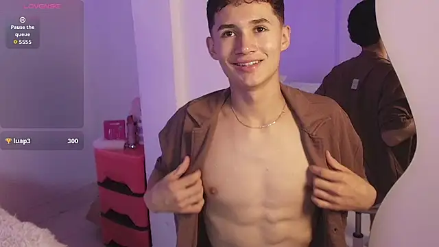 Snapshot of Eiden_Blake chatting on 19, 12, 2025 Eiden Blake online show from 19, 12, 2025