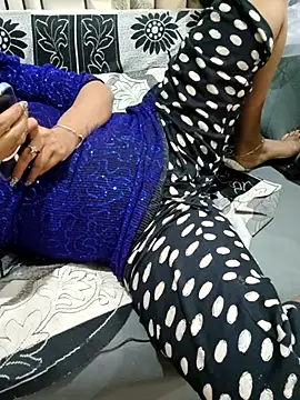 Snapshot of fuckgirl143143 chatting on 14, 12, 2025 fuckgirl143143 online show from 14, 12, 2025