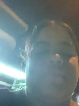 Snapshot of Ari_nny chatting on 17, 11, 2025 Ari nny online show from 17, 11, 2025