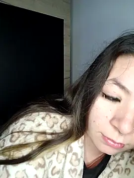 Baby Myla online show from 28, 11, 2025