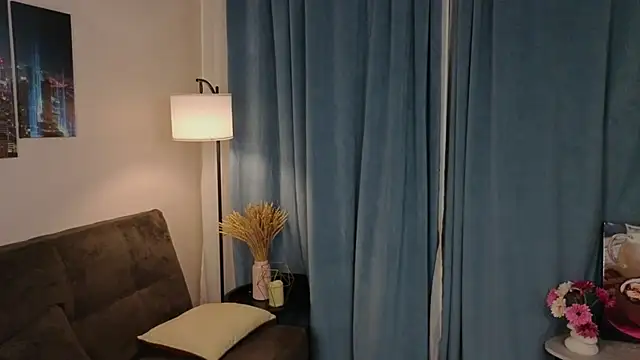 Snapshot of MowasaBritten chatting on 17, 1, 2026 MowasaBritten online show from 17, 1, 2026