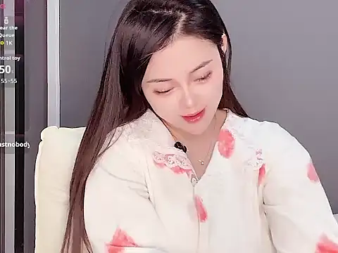 Yesenia- online show from 19, 11, 2025