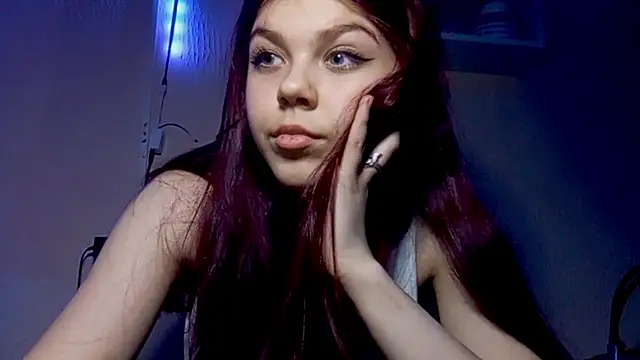 Snapshot of linavox chatting on 8, 11, 2025 linavox online show from 8, 11, 2025