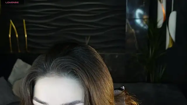 melanie neal online show from 25, 11, 2025