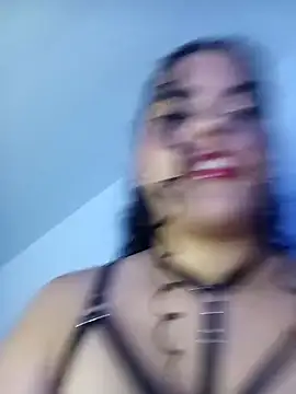 Elara Nova online show from 10, 11, 2025