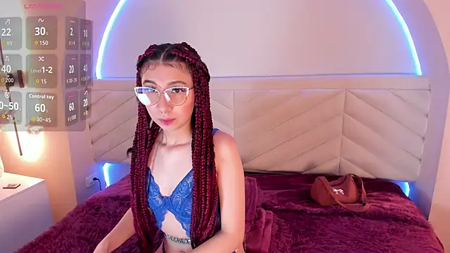 Snapshot of Isabella_Crofts chatting on 29, 4, 2026 Isabella Crofts online show from 29, 4, 2026