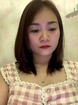 Snapshot of Bana-gibee chatting on 2, 12, 2025 Bana-gibee online show from 2, 12, 2025