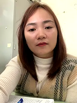 Snapshot of Bana-gibee chatting on 17, 12, 2025 Bana-gibee online show from 17, 12, 2025