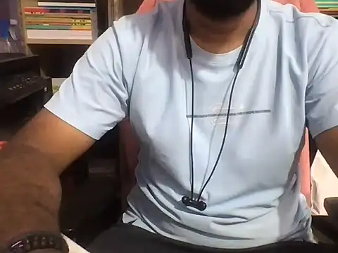 Snapshot of KingCobra_07 chatting on 18, 5, 2026 KingCobra 07 online show from 18, 5, 2026