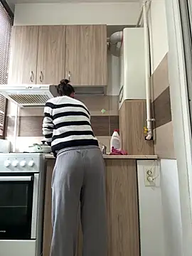 EdaQueen online show from 1, 4, 2026