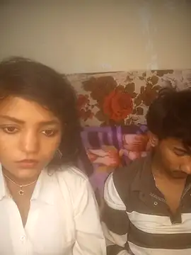 Freakingromance online show from 5, 3, 2026