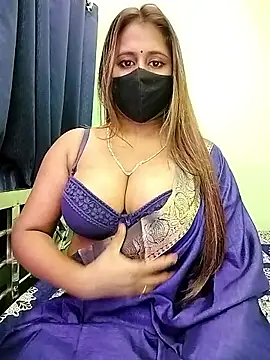 Snapshot of LoveLy-Soneya chatting on 25, 3, 2026 LoveLy-Soneya online show from 25, 3, 2026