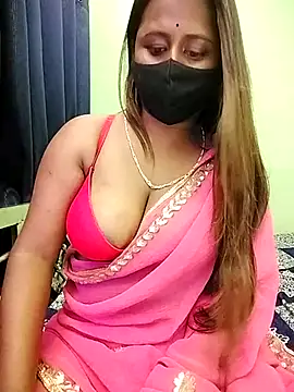 Snapshot of LoveLy-Soneya chatting on 26, 3, 2026 LoveLy-Soneya online show from 26, 3, 2026