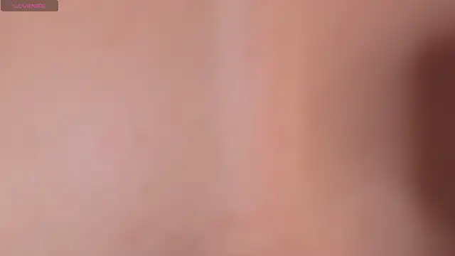 Snapshot of violett_fowlerxx chatting on 11, 5, 2026 violett fowlerxx online show from 11, 5, 2026