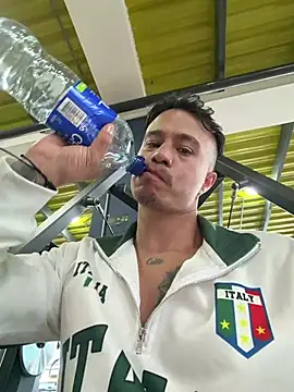 Snapshot of RaySullivan chatting on 6, 3, 2026 RaySullivan online show from 6, 3, 2026