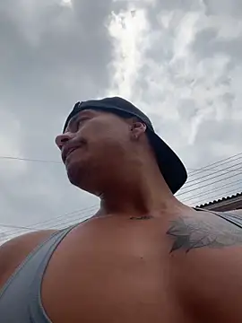 Snapshot of RaySullivan chatting on 13, 4, 2026 RaySullivan online show from 13, 4, 2026