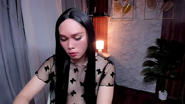 Snapshot of xSlave_Doll chatting on 28, 11, 2025 xSlave Doll online show from 28, 11, 2025