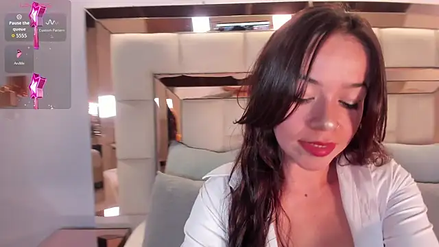 danielamonet online show from 27, 3, 2026