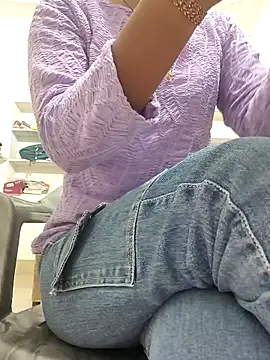 Isha kumari 69 online show from 11, 2, 2026