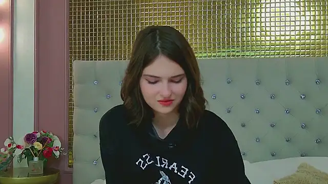 Ruby de Cherry online show from 15, 11, 2025