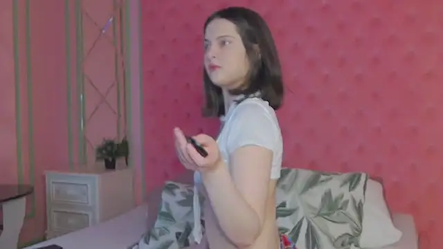 Ruby de Cherry online show from 15, 6, 2026