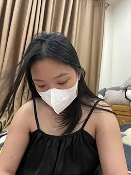 linh-xinh18 online show from 8, 7, 2026