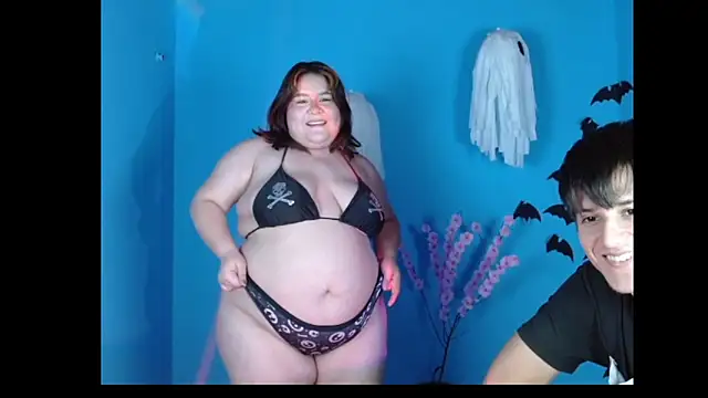 Snapshot of Nyaa_samantha chatting on 9, 11, 2025 Nyaa samantha online show from 9, 11, 2025