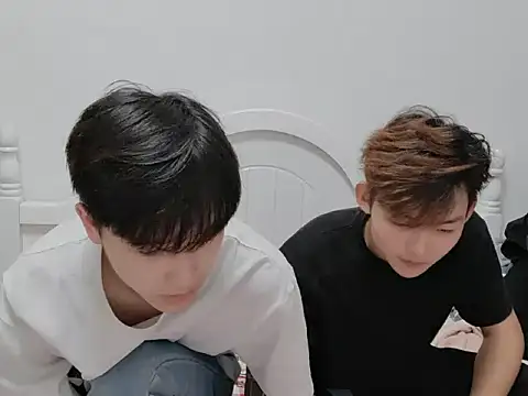 Snapshot of xiaomeng2563 chatting on 5, 11, 2025 xiaomeng2563 online show from 5, 11, 2025