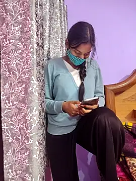 Student12th online show from 26, 11, 2025