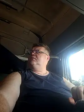 Snapshot of Grase44 chatting on 3, 6, 2026 Grase44 online show from 3, 6, 2026