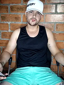 Snapshot of miguelitoo1999 chatting on 10, 11, 2025 miguelitoo1999 online show from 10, 11, 2025