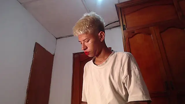 Tessachains 2  online show from 28, 2, 2026