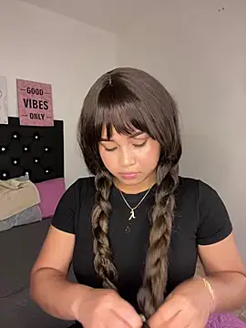 LoliitaBennett online show from 10, 1, 2026