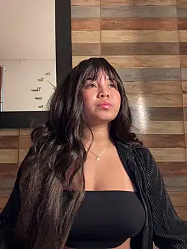 LoliitaBennett online show from 4, 3, 2026