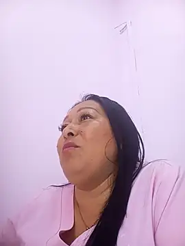 Snapshot of keilaJhonsom1 chatting on 8, 11, 2025 keilaJhonsom1 online show from 8, 11, 2025