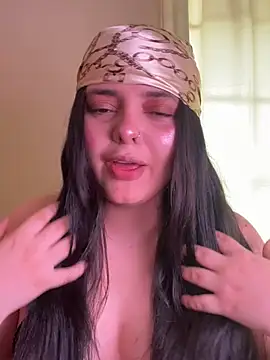 candicewest  online show from 16, 5, 2026