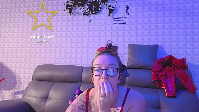 JadeStarUK online show from 3, 3, 2026