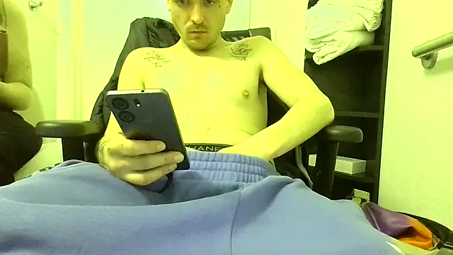 XninoXlokoX9977 online show from 16, 2, 2026