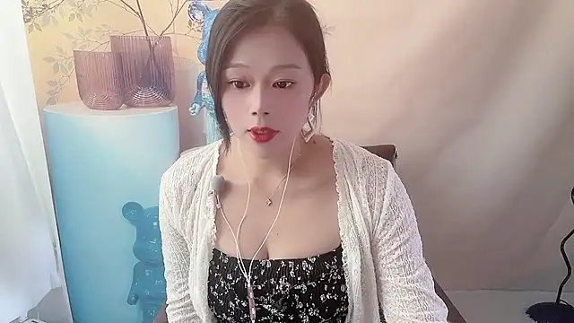 cici bbyy online show from 17, 12, 2025