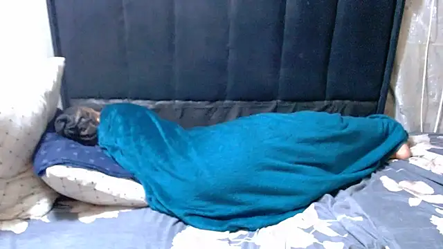 Peachesx25 online show from 14, 1, 2026