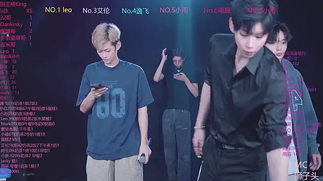 Snapshot of AAA-winner chatting on 15, 5, 2026 AAA-winner online show from 15, 5, 2026