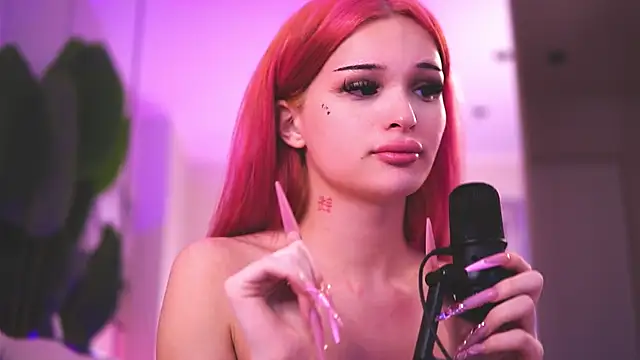 KatiaFinesse online show from 18, 1, 2026