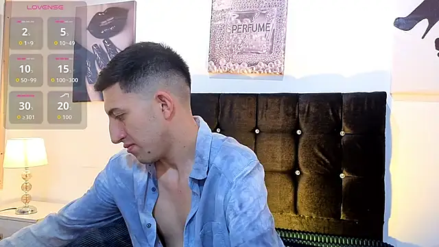 Un Sluttyy online show from 16, 2, 2026