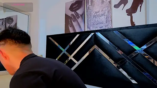 Un Sluttyy online show from 10, 4, 2026