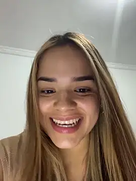 Sara  Secret online show from 13, 11, 2025