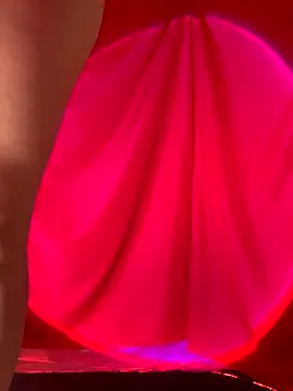 Belladonna lips online show from 15, 11, 2025