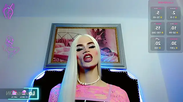 Snapshot of Aidana_kalaff_ts chatting on 11, 11, 2025 Aidana kalaff ts online show from 11, 11, 2025