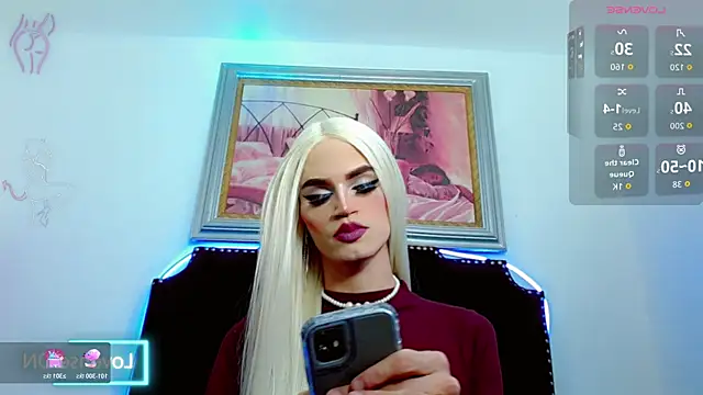 Snapshot of Aidana_kalaff_ts chatting on 11, 11, 2025 Aidana kalaff ts online show from 11, 11, 2025