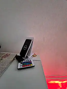 Snapshot of TirelessLot3 chatting on 7, 5, 2026 TirelessLot3 online show from 7, 5, 2026